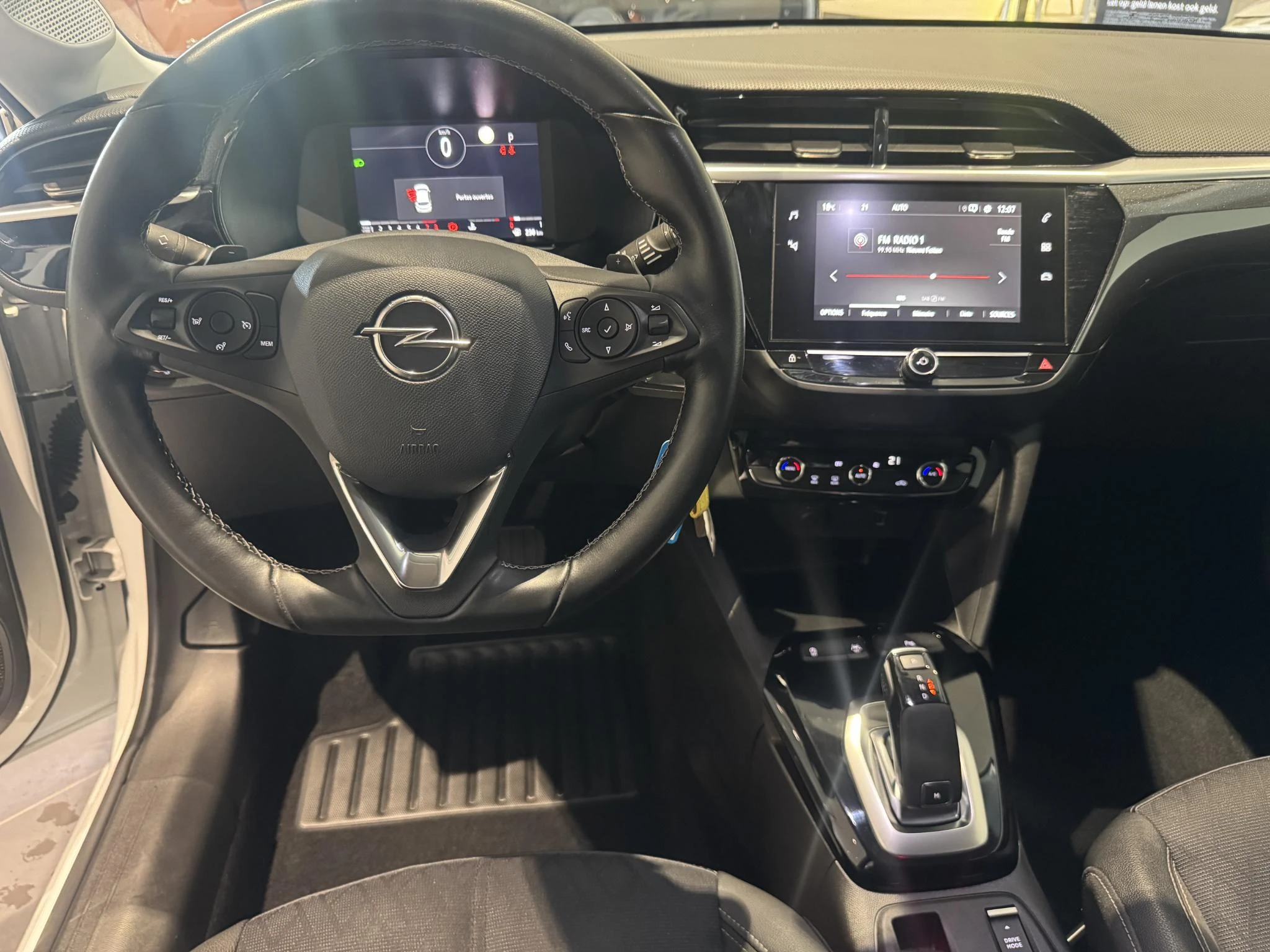 Opel-Corsa-image-14