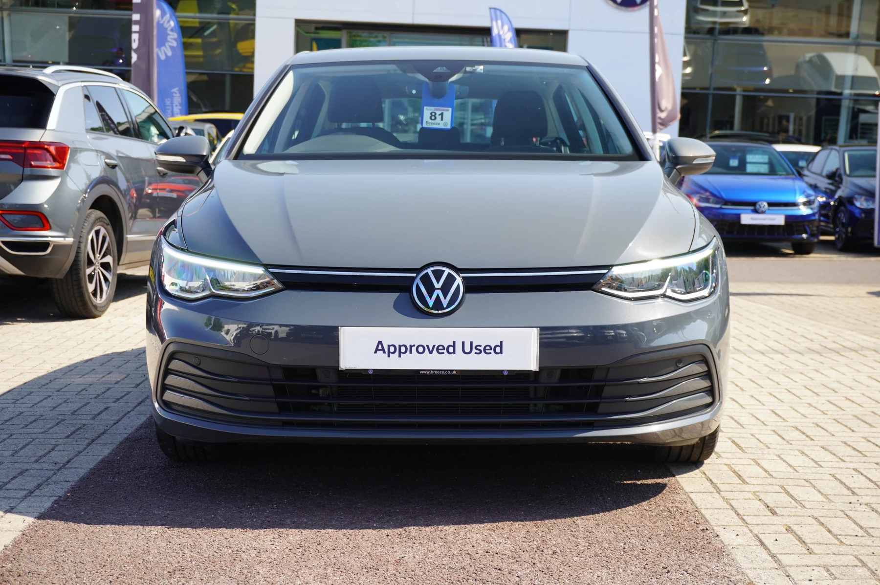 Volkswagen-Golf-image-6