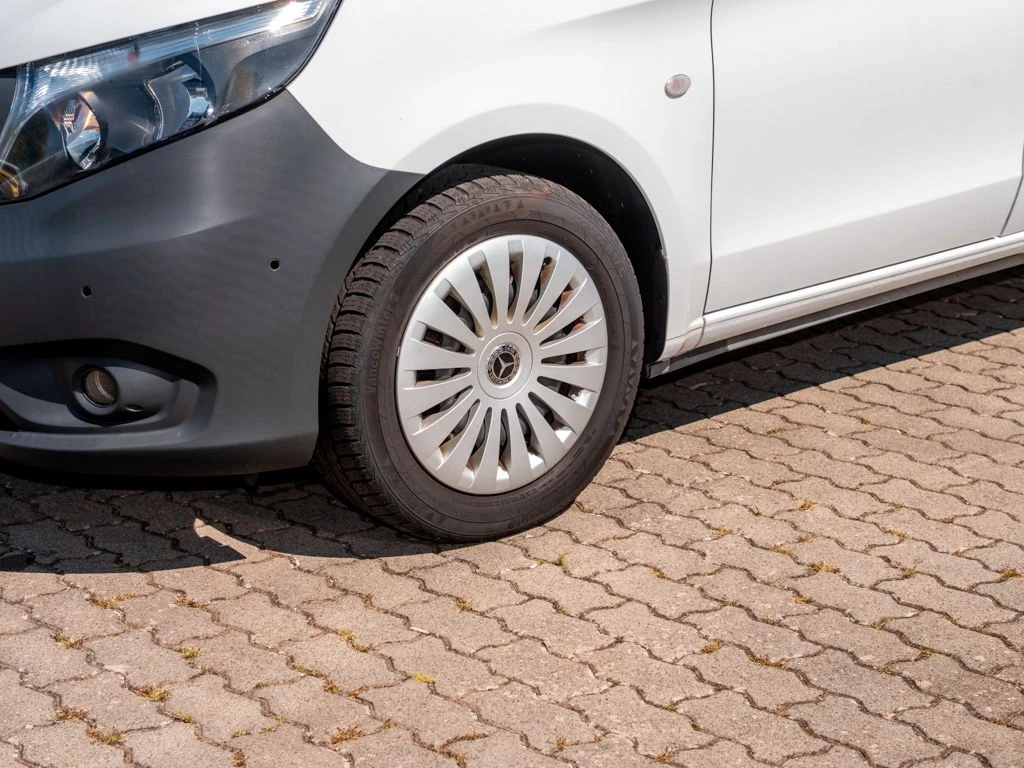 Mercedes-Benz-Vito 114-image-5