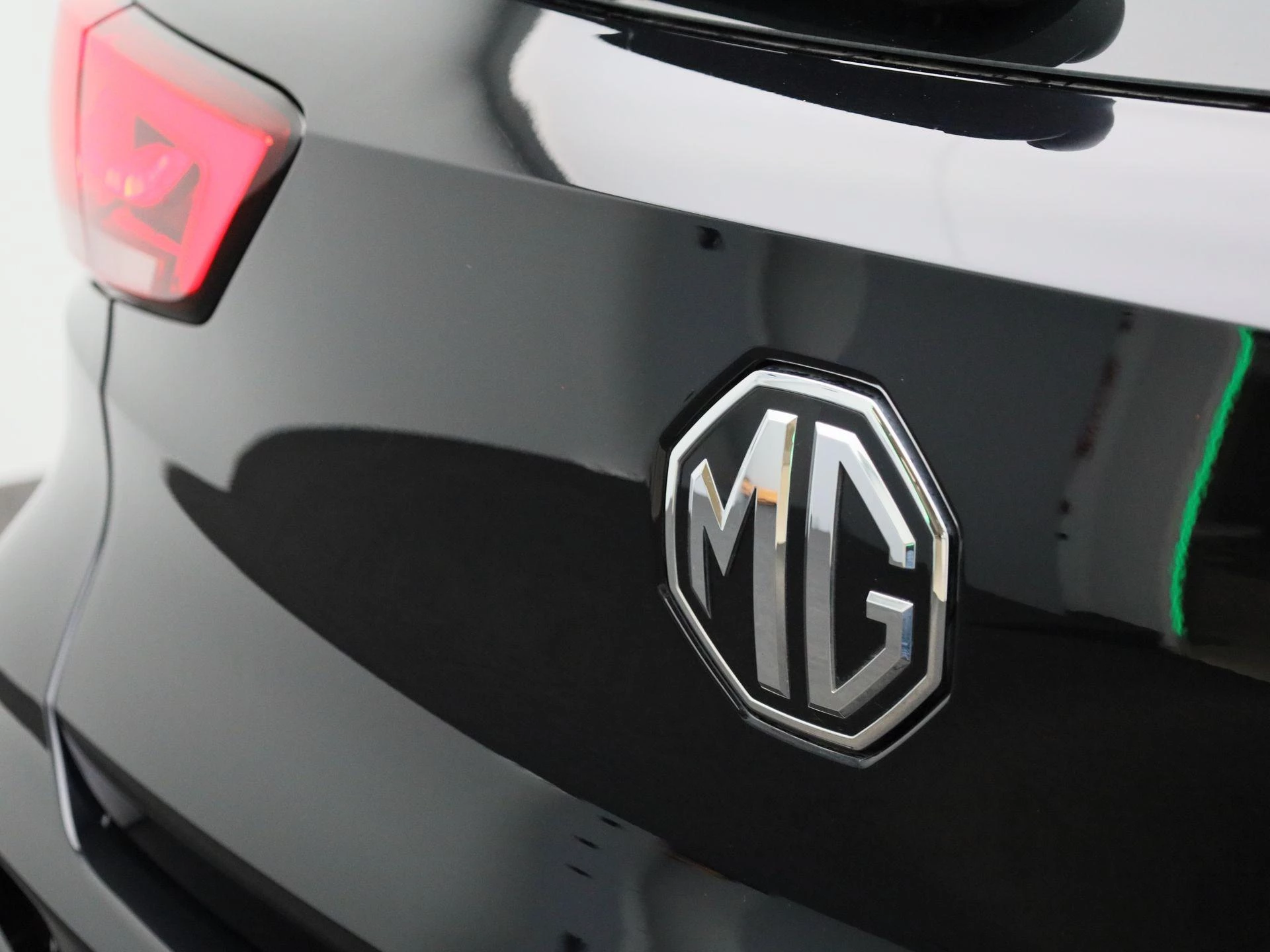MG ZS EV Long Range Luxury 70 kWh