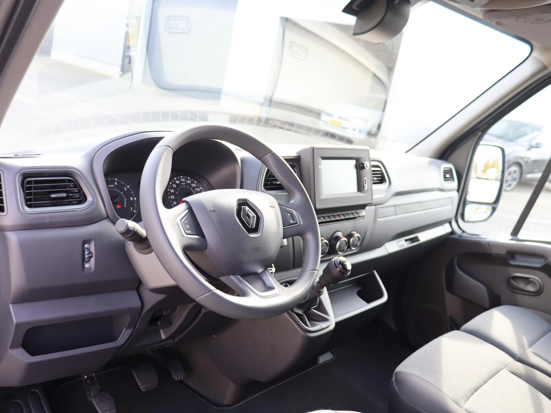 Renault-Master-image-11