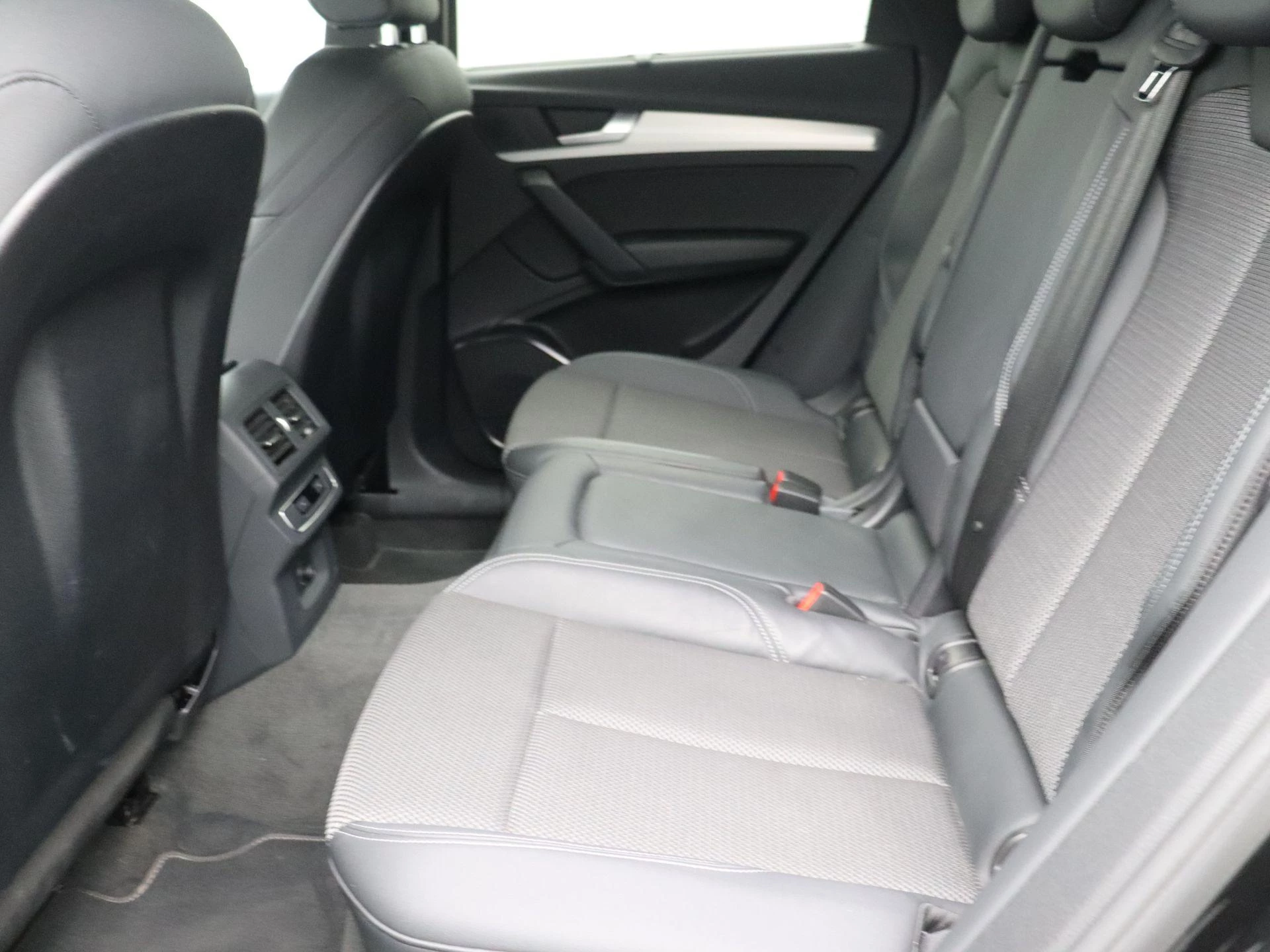 Audi-Q5-image-16