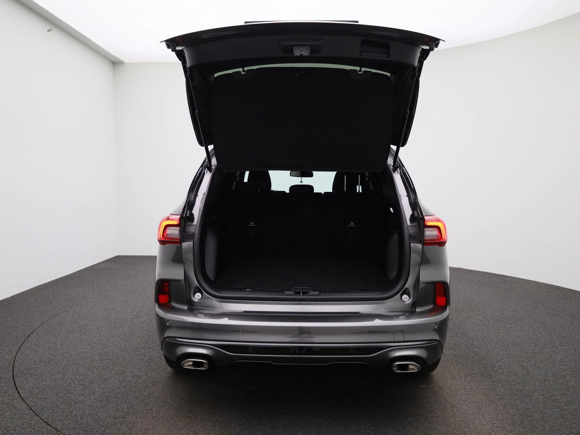 Ford-Kuga-image-10