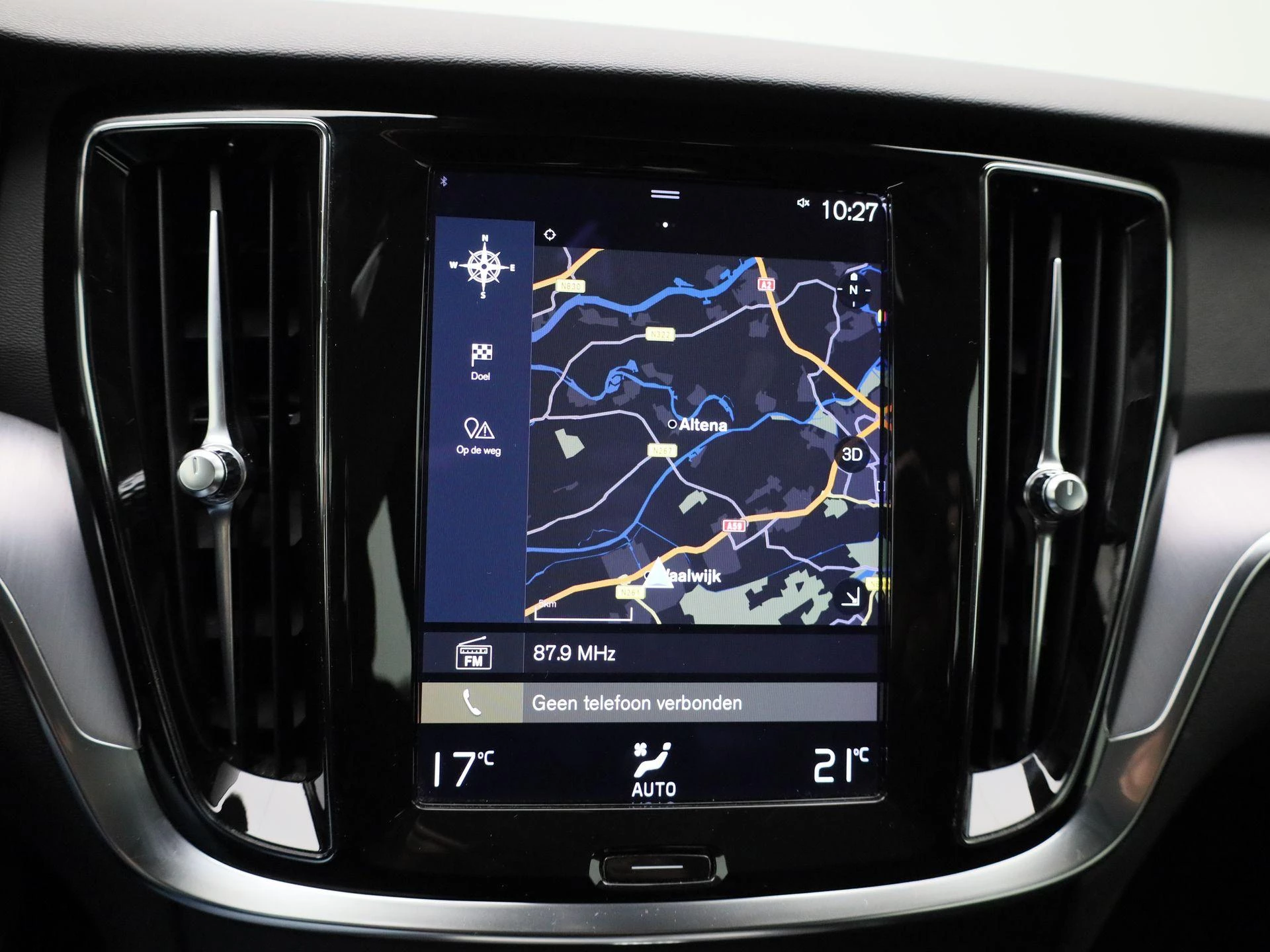 Volvo-V60-image-15