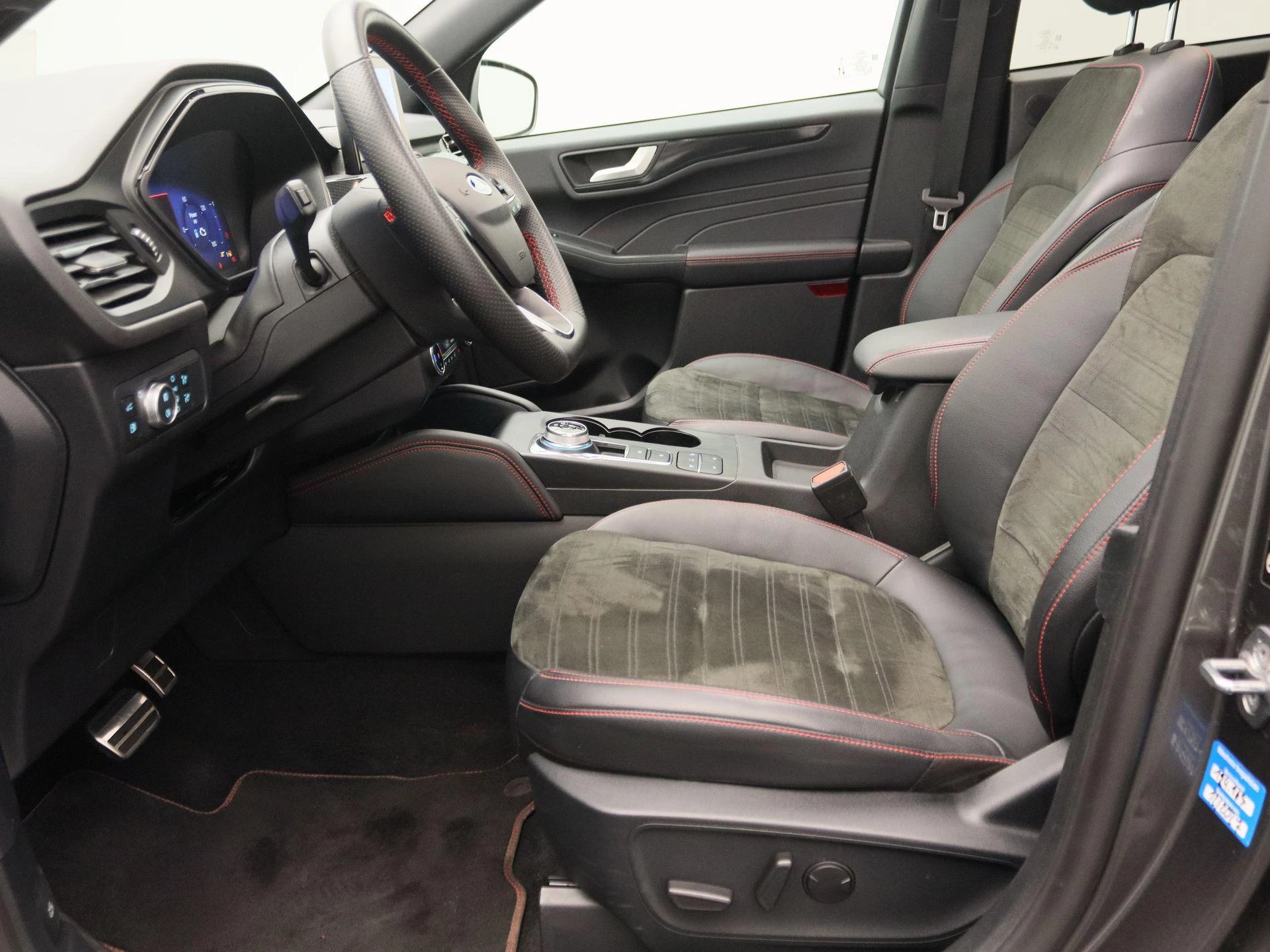 Ford Kuga 2.5 PHEV ST-Line X