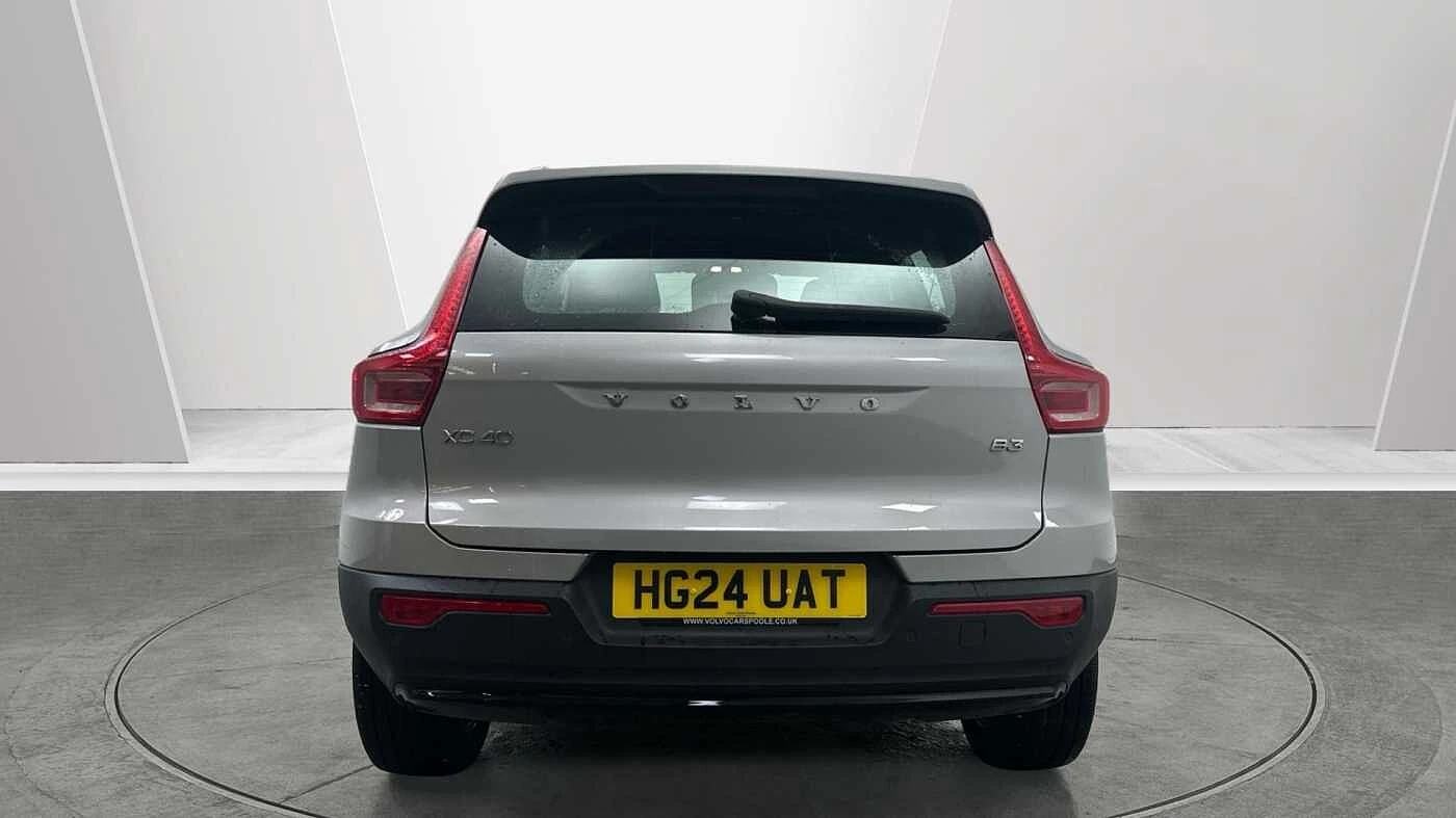 Volvo-XC40-image-7