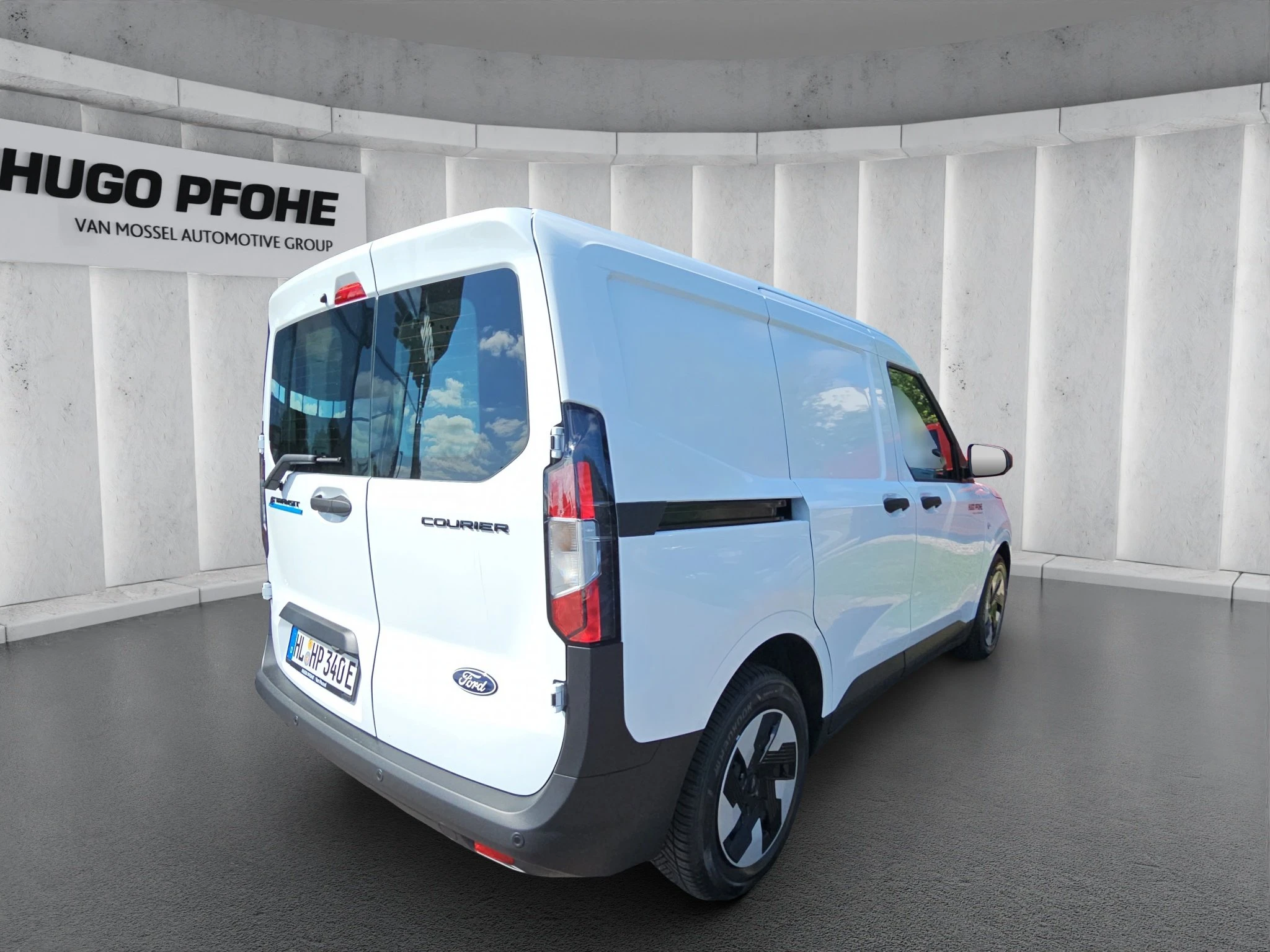 Ford Transit Courier Trend Elektro 100 kW Aut. | GJR | RFK | SHZ | PDC | Klima