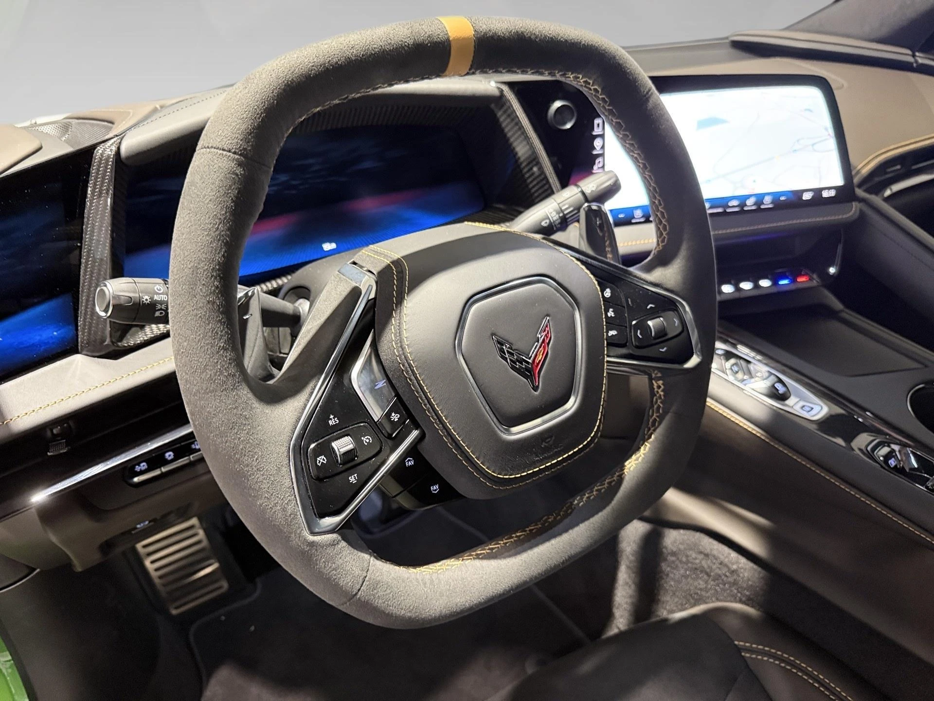Chevrolet-Corvette-image-6