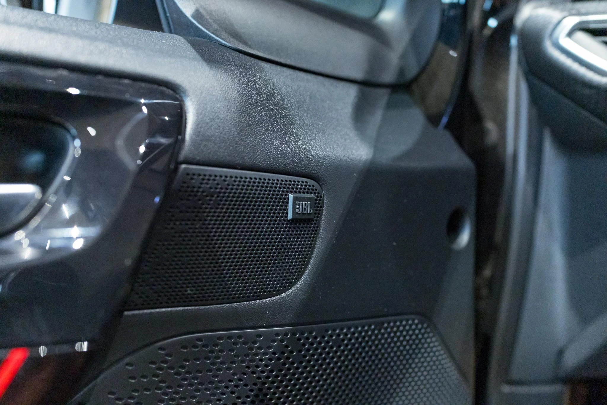 Peugeot-208-image-9