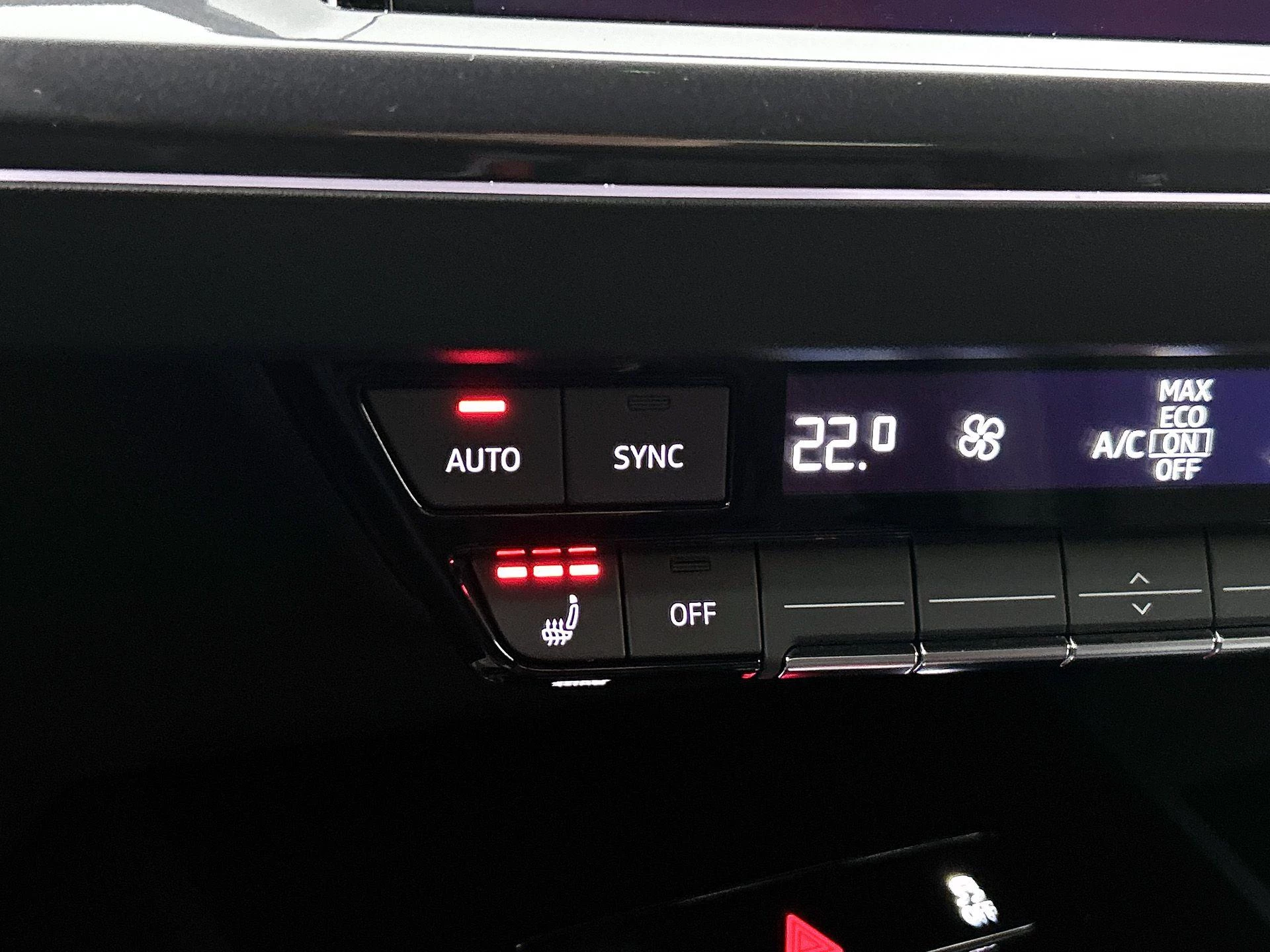 Audi-Q4 Sportback e-tron-image-23