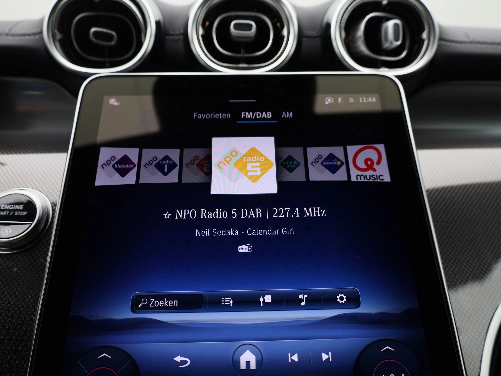 Mercedes-Benz-GLC-image-22
