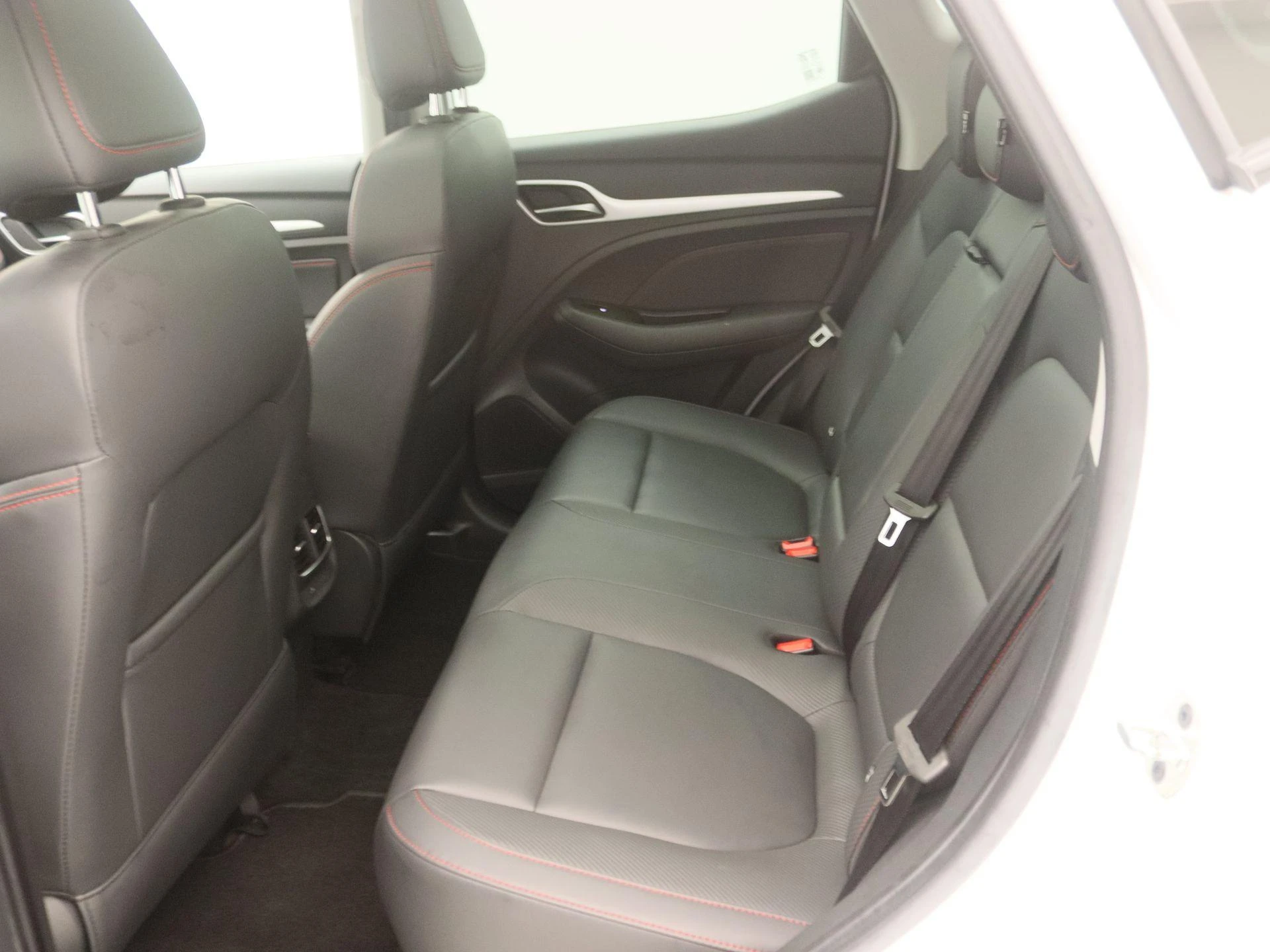 MG-ZS EV-image-10