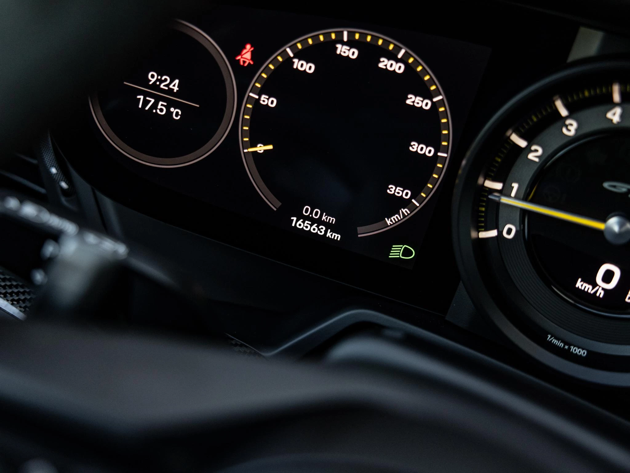 Porsche-911-image-37