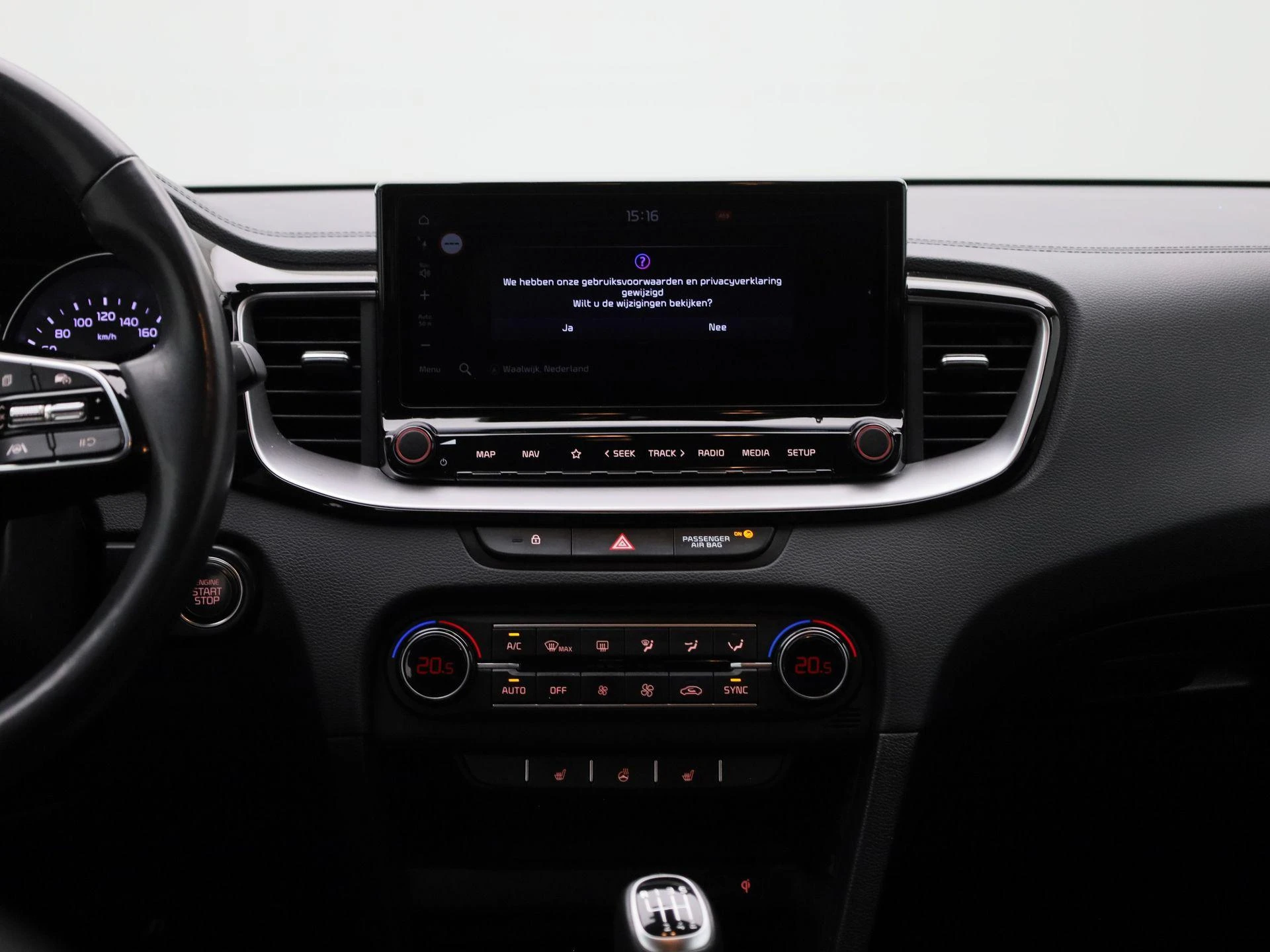 Kia-Ceed Sportswagon-image-8