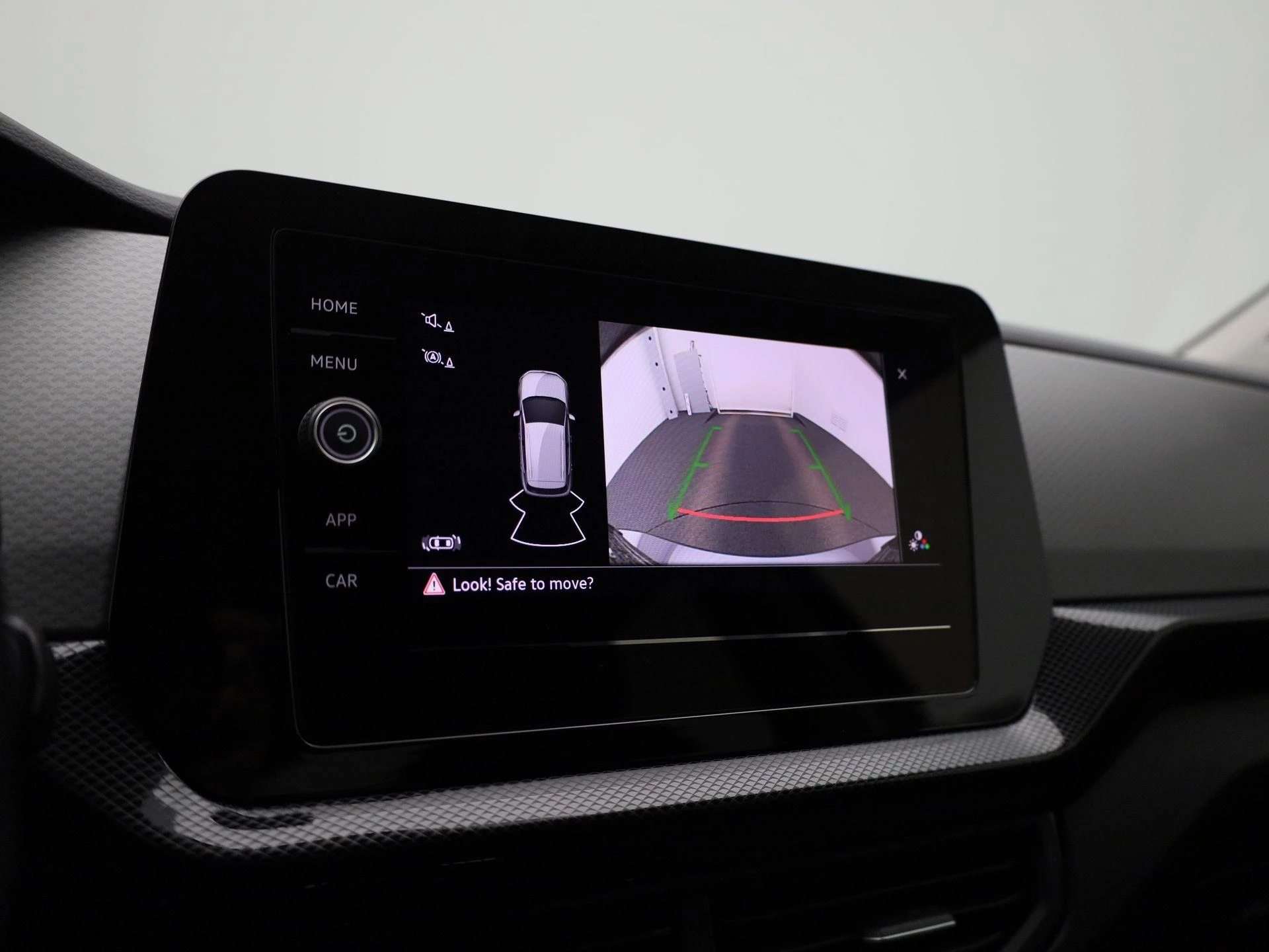 Volkswagen-T-Cross-image-14