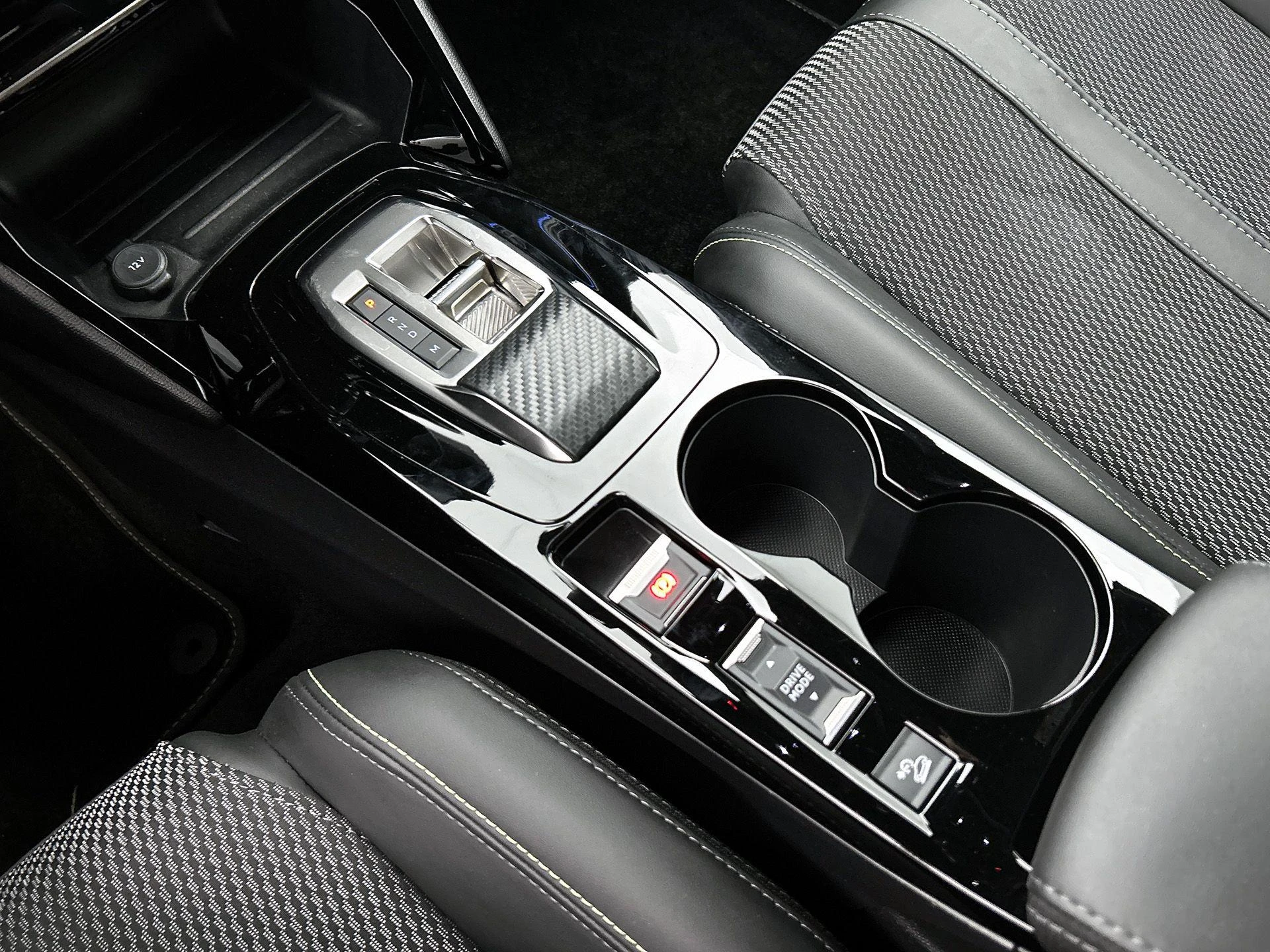 Peugeot-2008-image-32