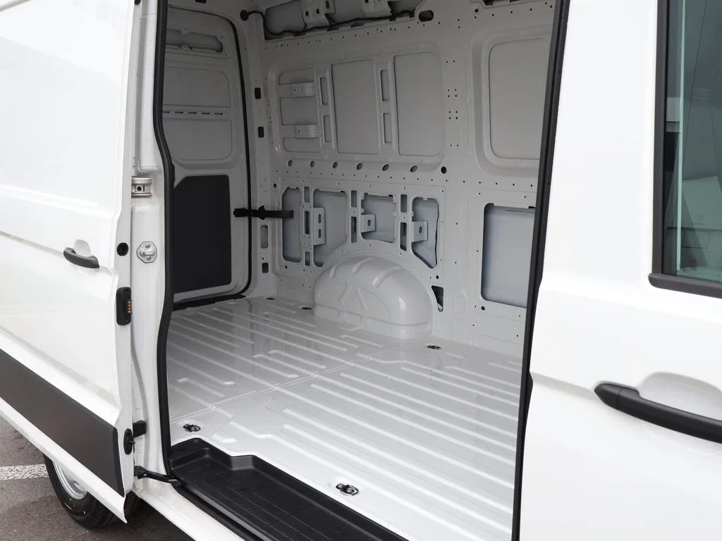 Volkswagen-Crafter-image-5