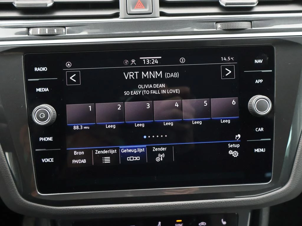 Volkswagen Tiguan Tiguan 1.5TSI Life 150PK *CAMERA*ACC*PDC*APP-CONNECT*ZETELVERWARMING*...*