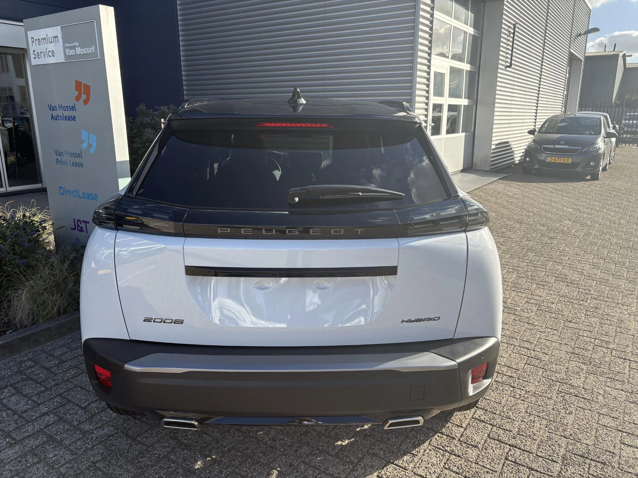 Peugeot-2008-image-5