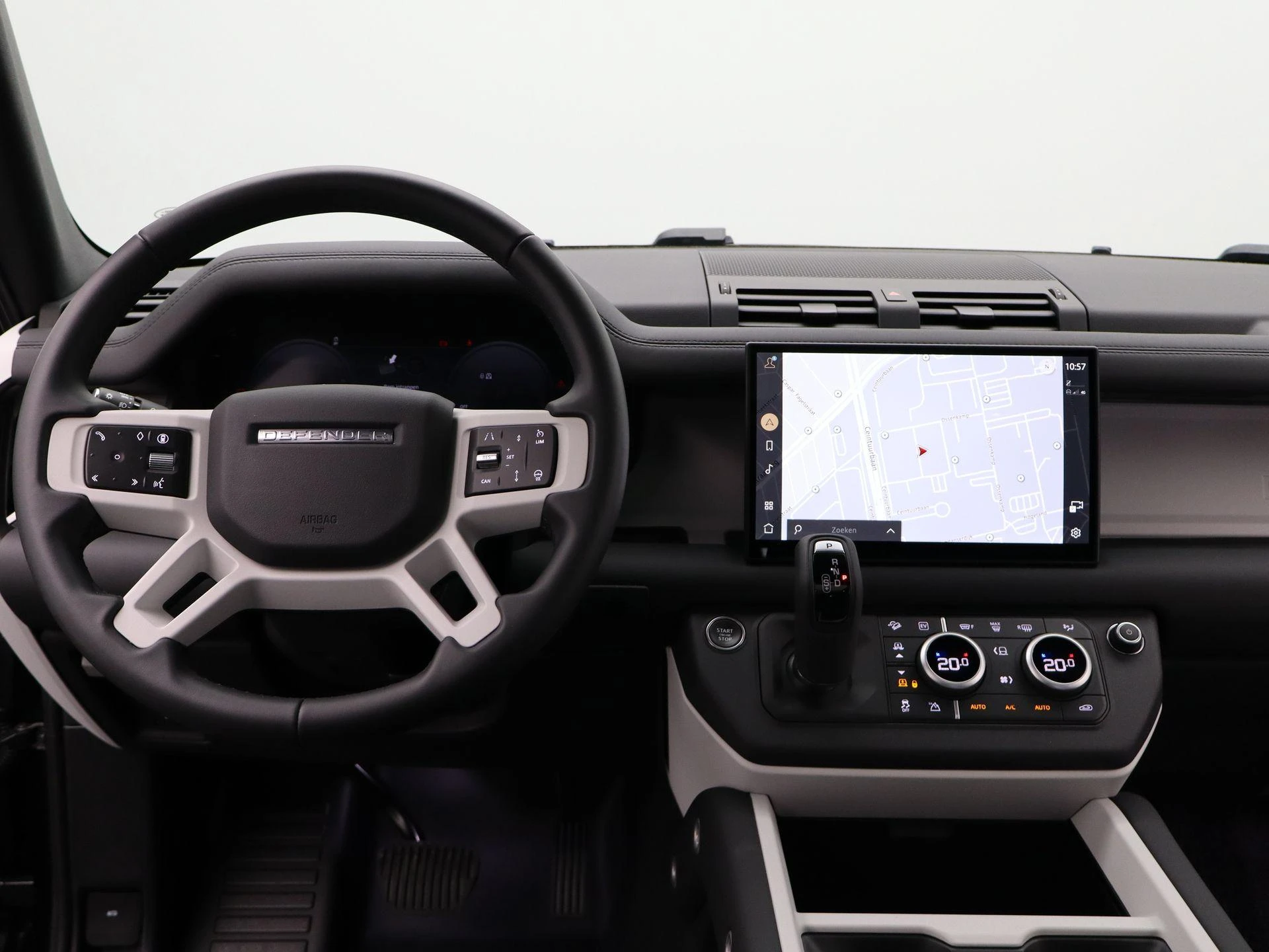 Land Rover-Defender-image-6