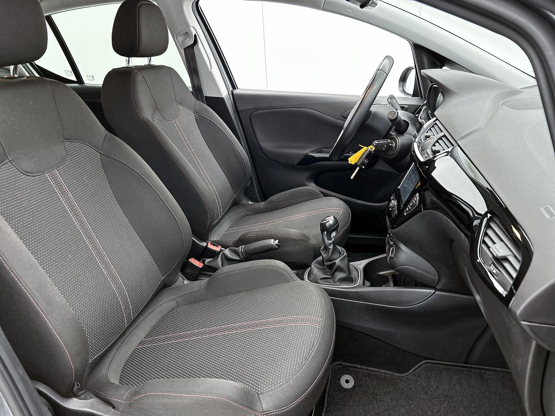 Opel-Corsa-image-29