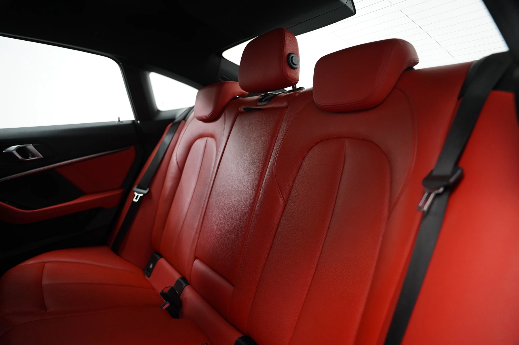 BMW-2 Series-image-11