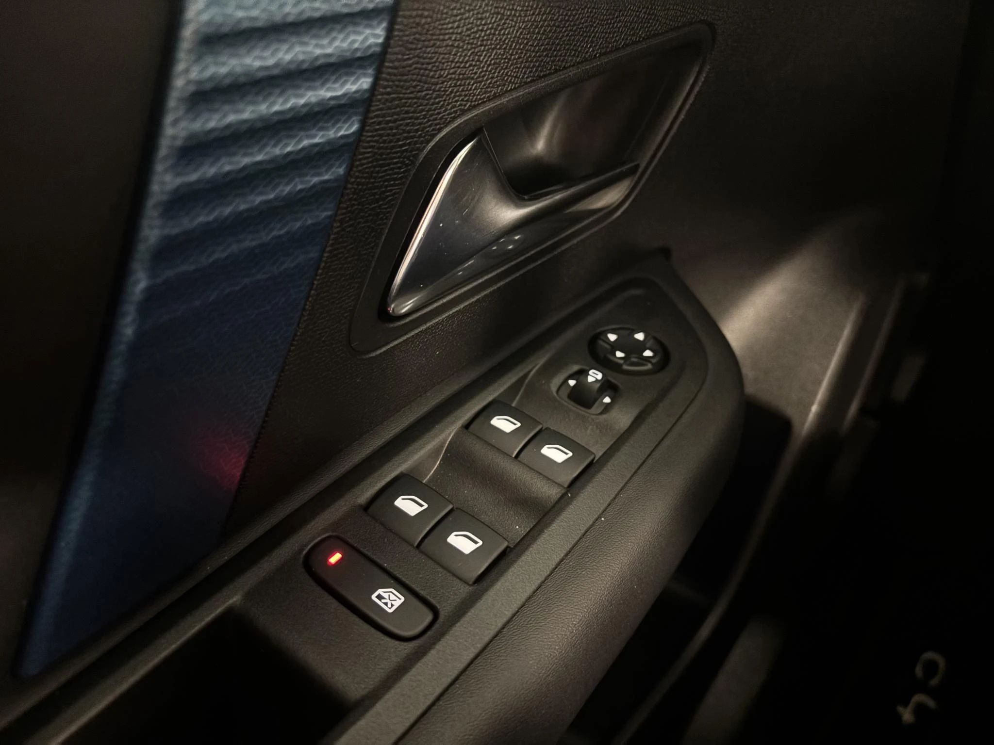 Citroën-ë-C4-image-27