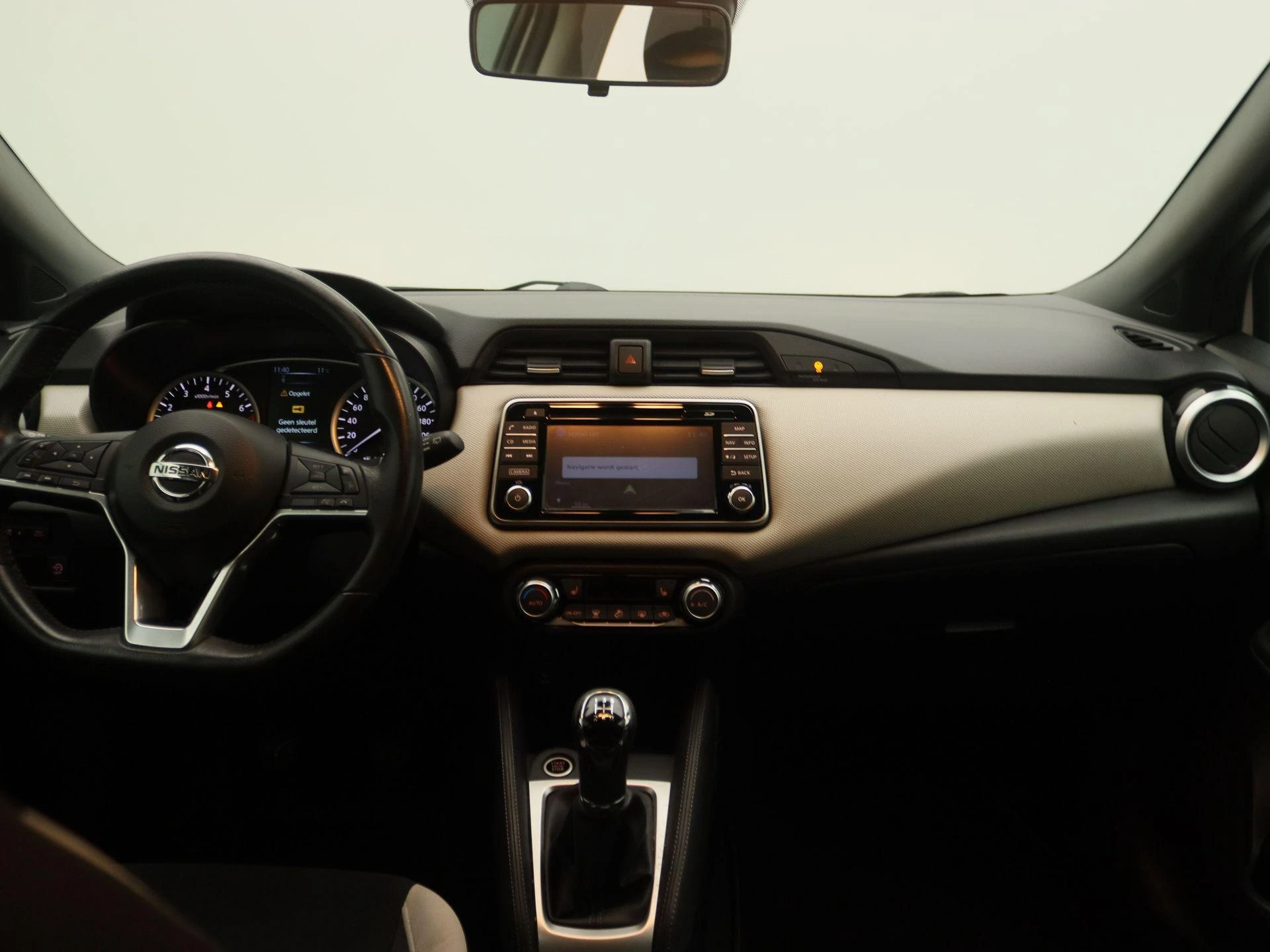 Nissan-Micra-image-6