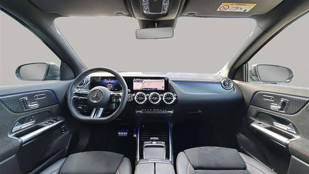 Mercedes-Benz-EQA-image-14