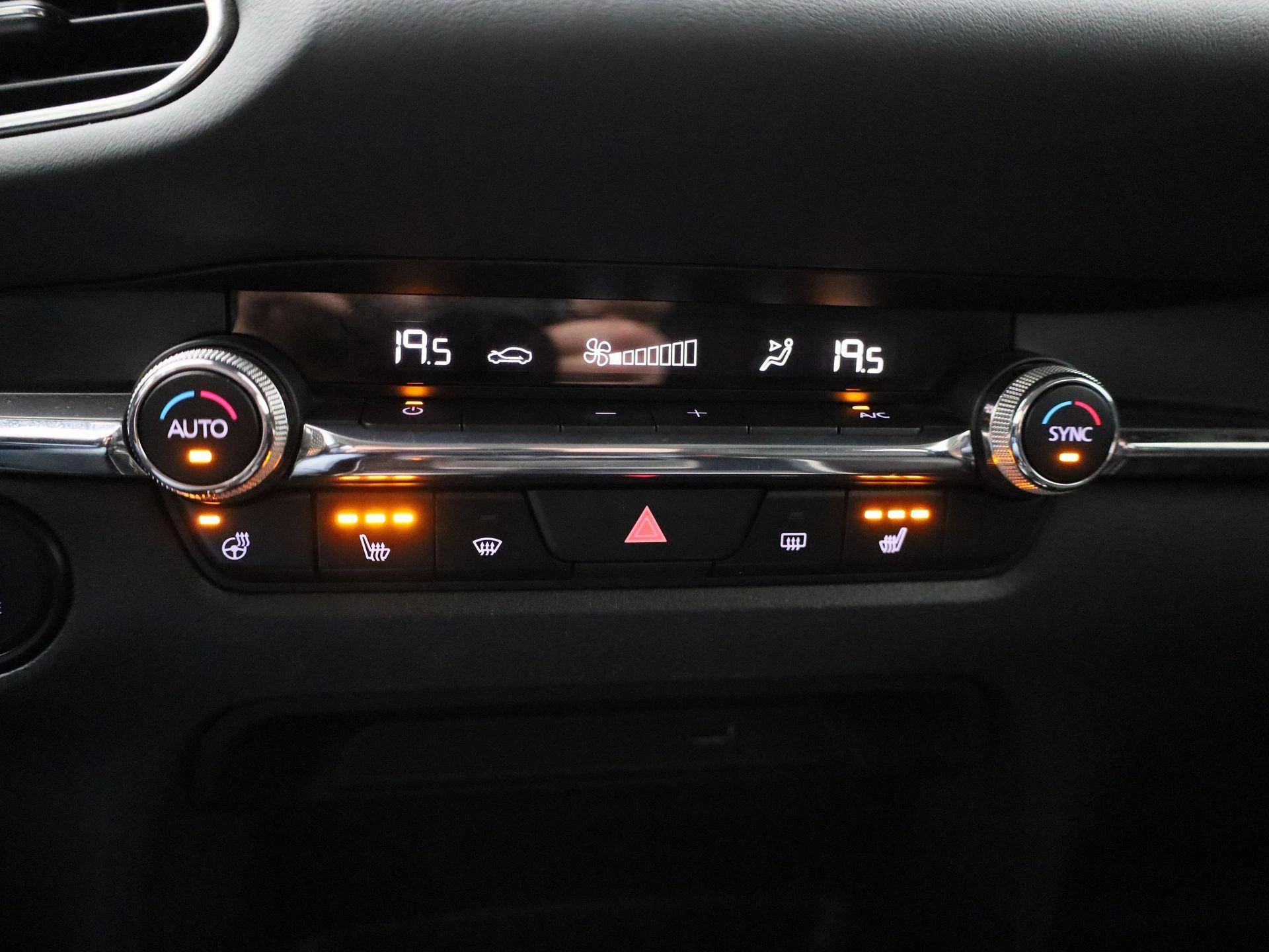 Mazda-CX-30-image-22