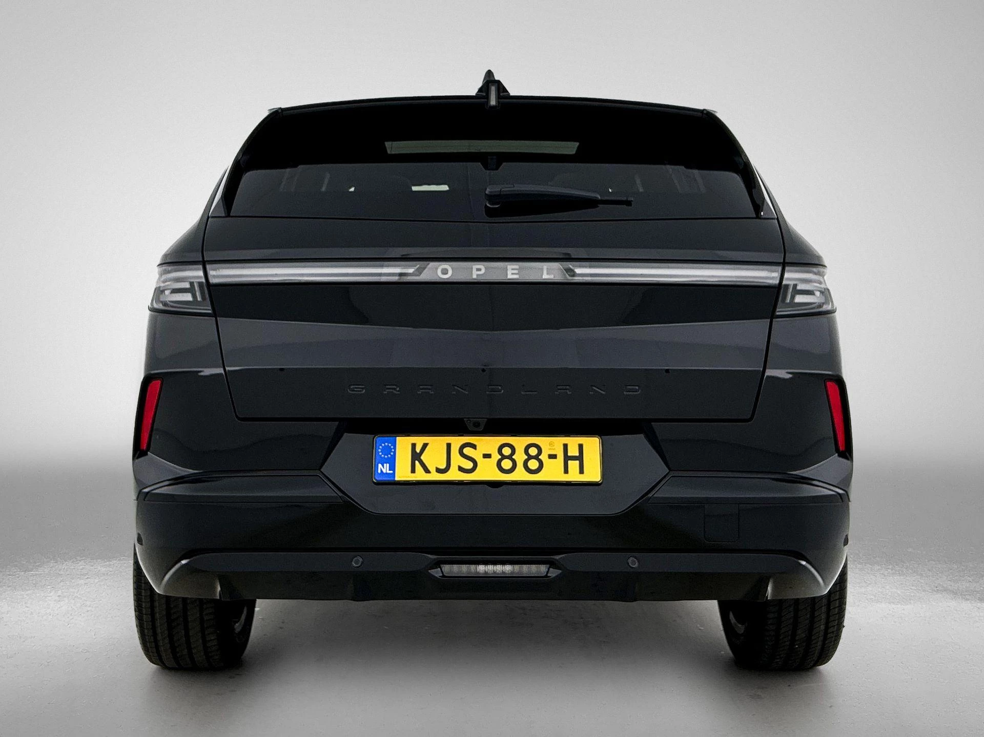 Opel-Grandland-image-2