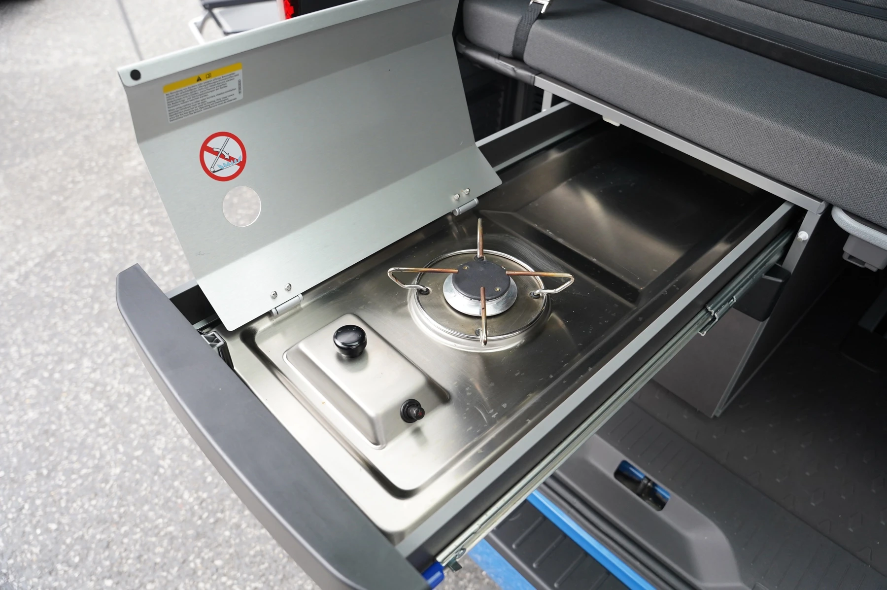 Volkswagen-California-image-33