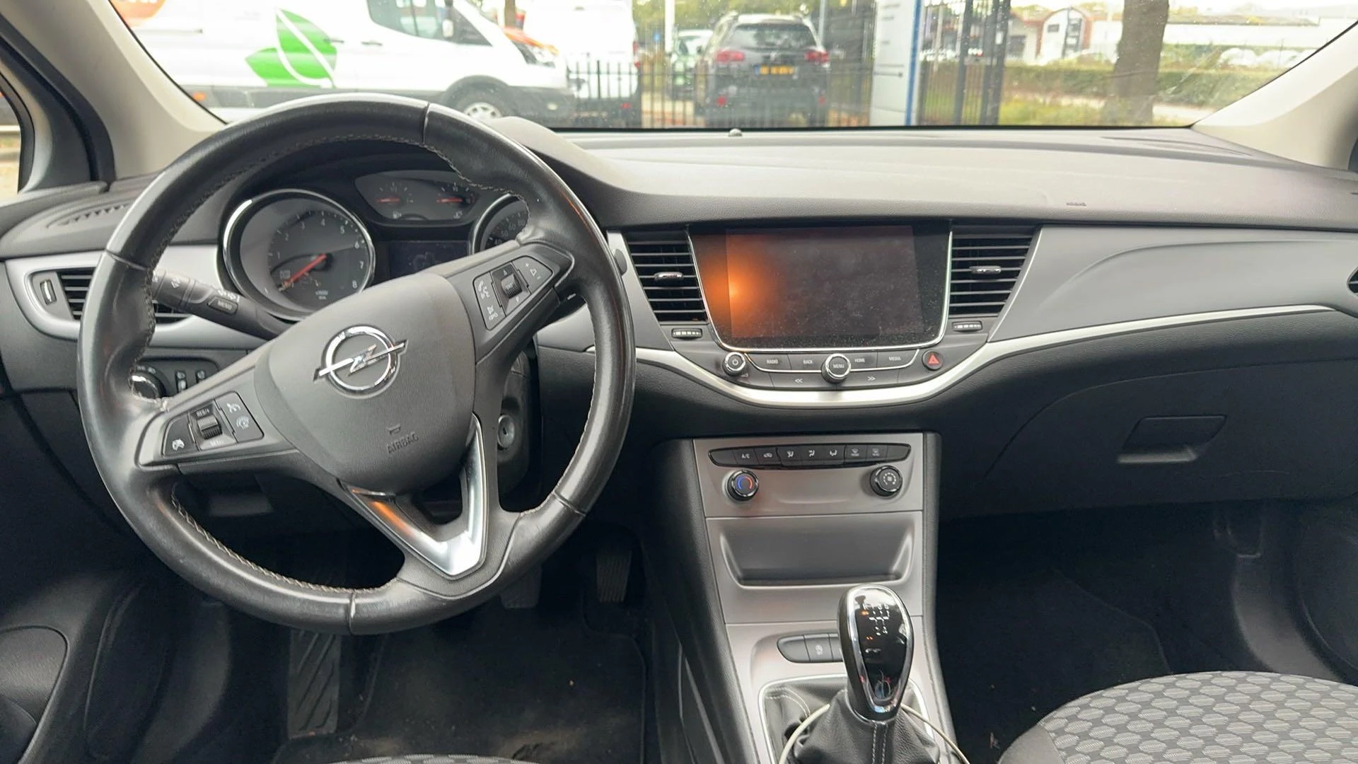 Opel-Astra-image-7