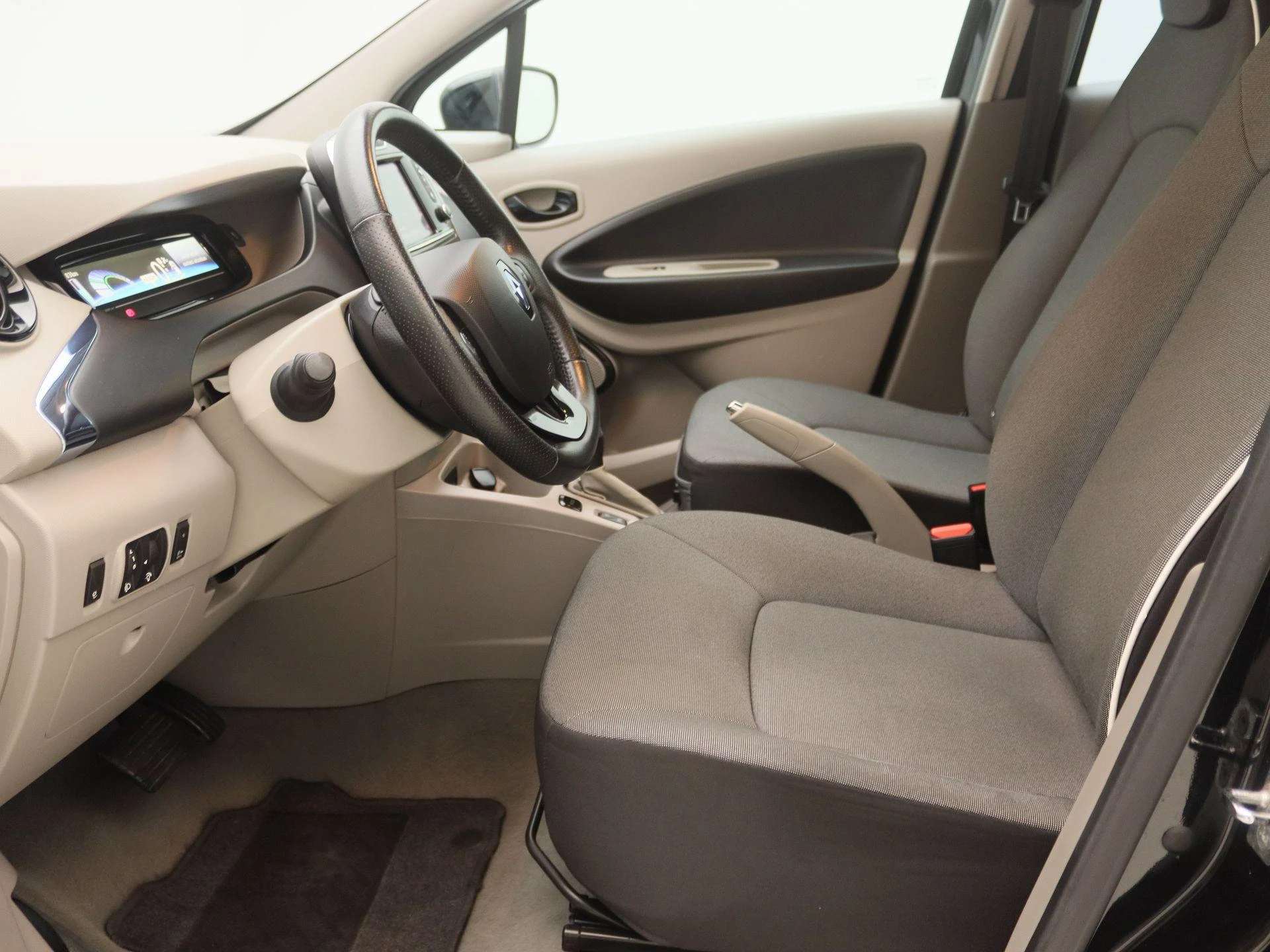 Renault-ZOE-image-11