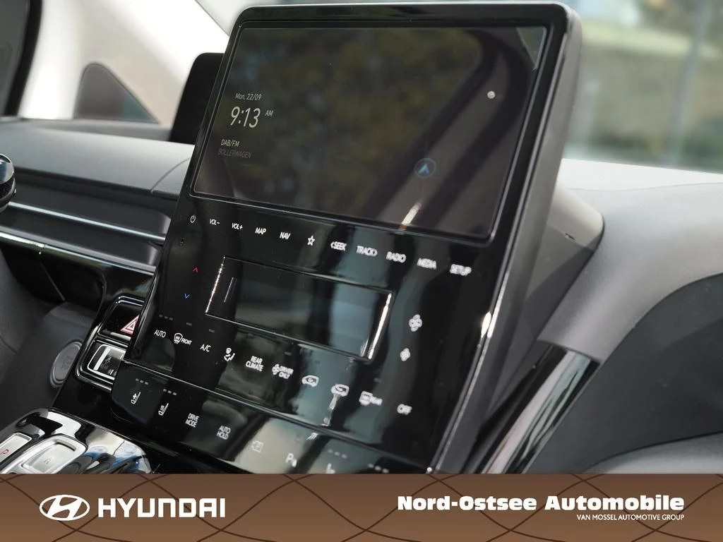 Hyundai Staria HEV 7-Sitzer Signature Panoramadach