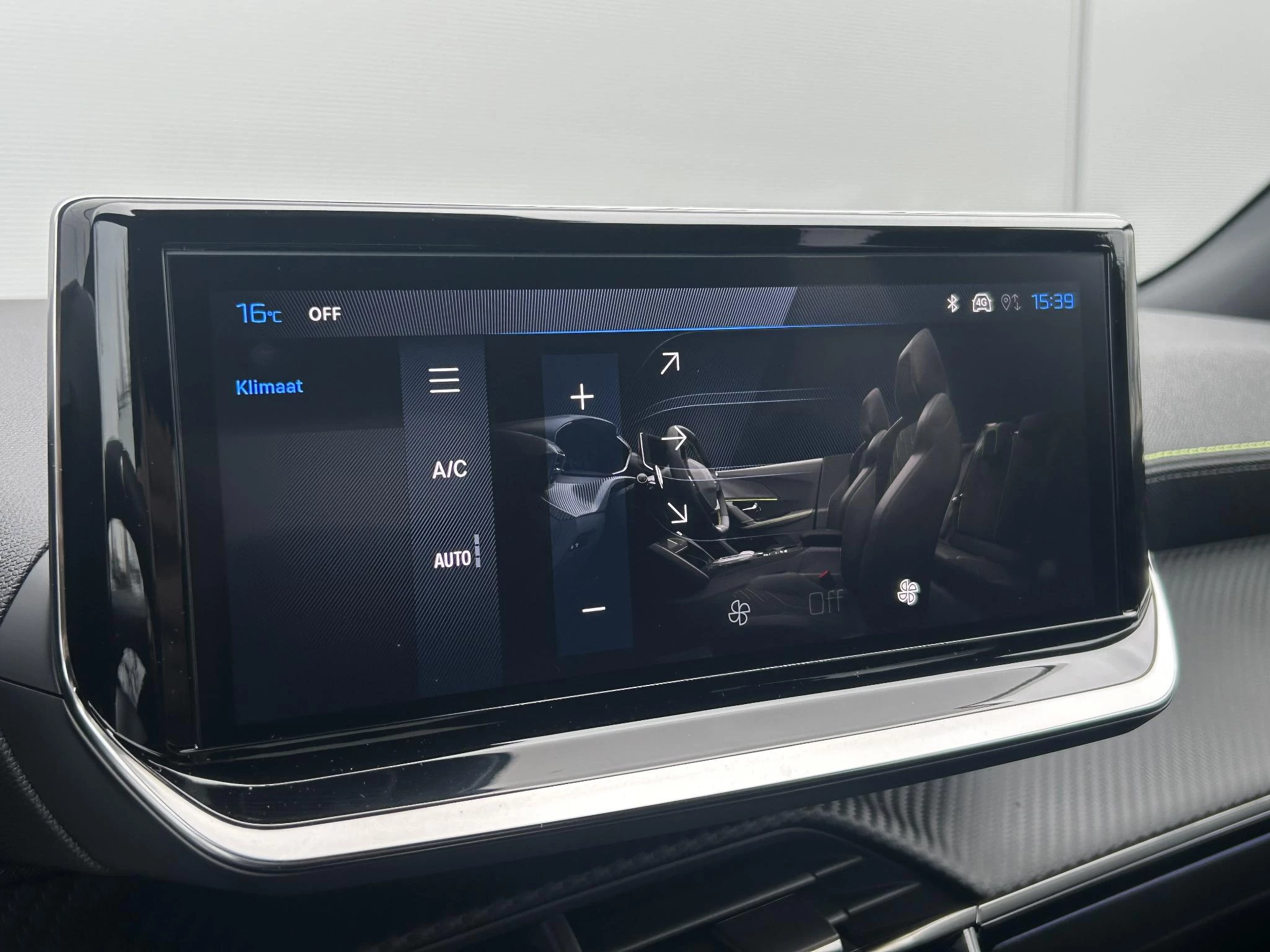 Peugeot-2008-image-15