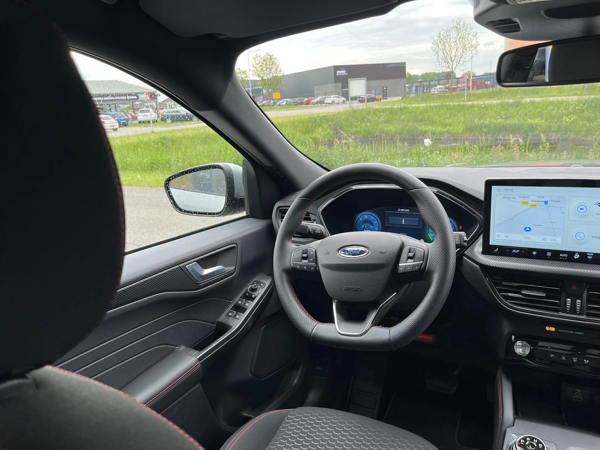 Ford-Kuga-image-40