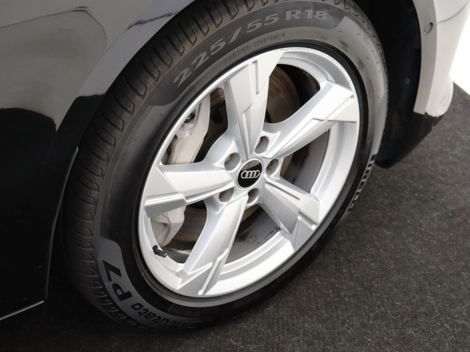 Audi-A6-image-30