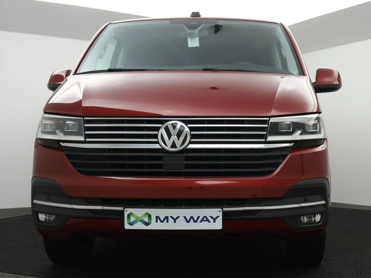 Volkswagen-Transporter-image-6