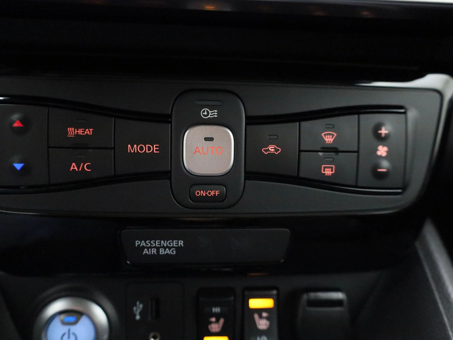 Nissan-Leaf-image-23