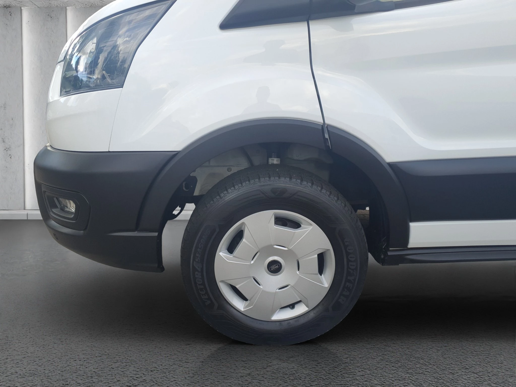 Ford-Transit-image-5