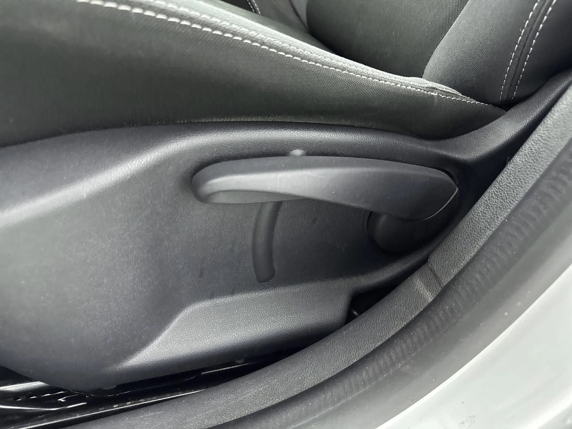 Renault-Clio-image-15