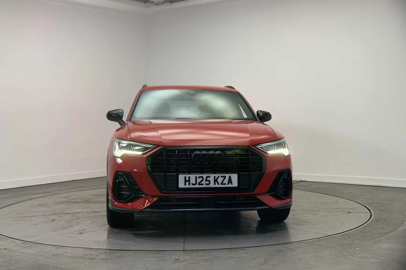 Audi-Q3-image-6