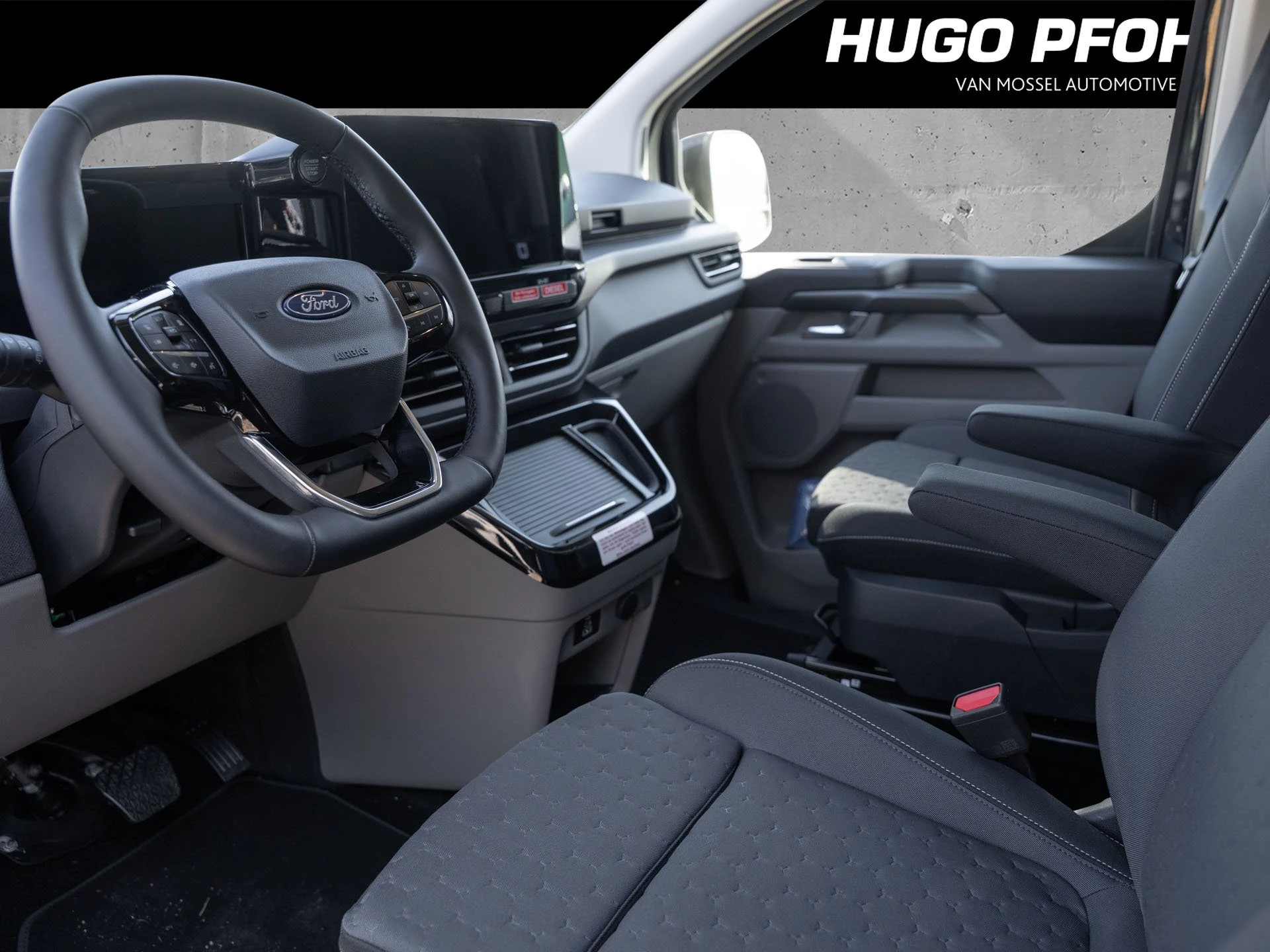 Ford Tourneo Custom Titanium 320 L2 2.0 l EcoBlue TECH.PKT*KLIMAAUT.*GJR
