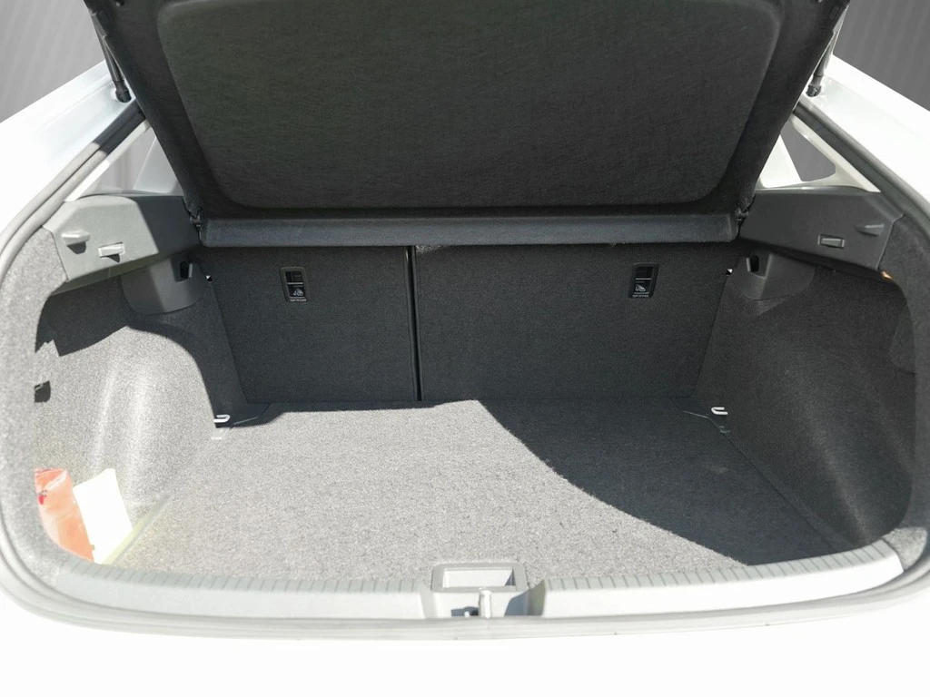Volkswagen Taigo 1.0 TSI SitzH PDC App-Connect