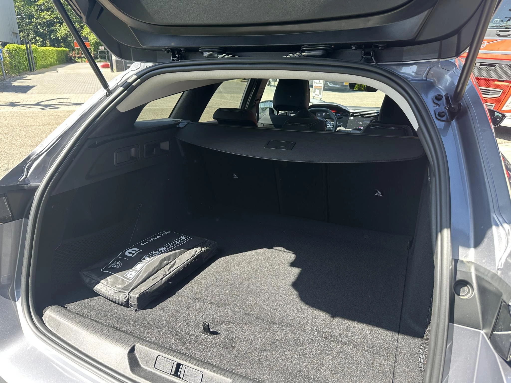 Peugeot-308-image-12