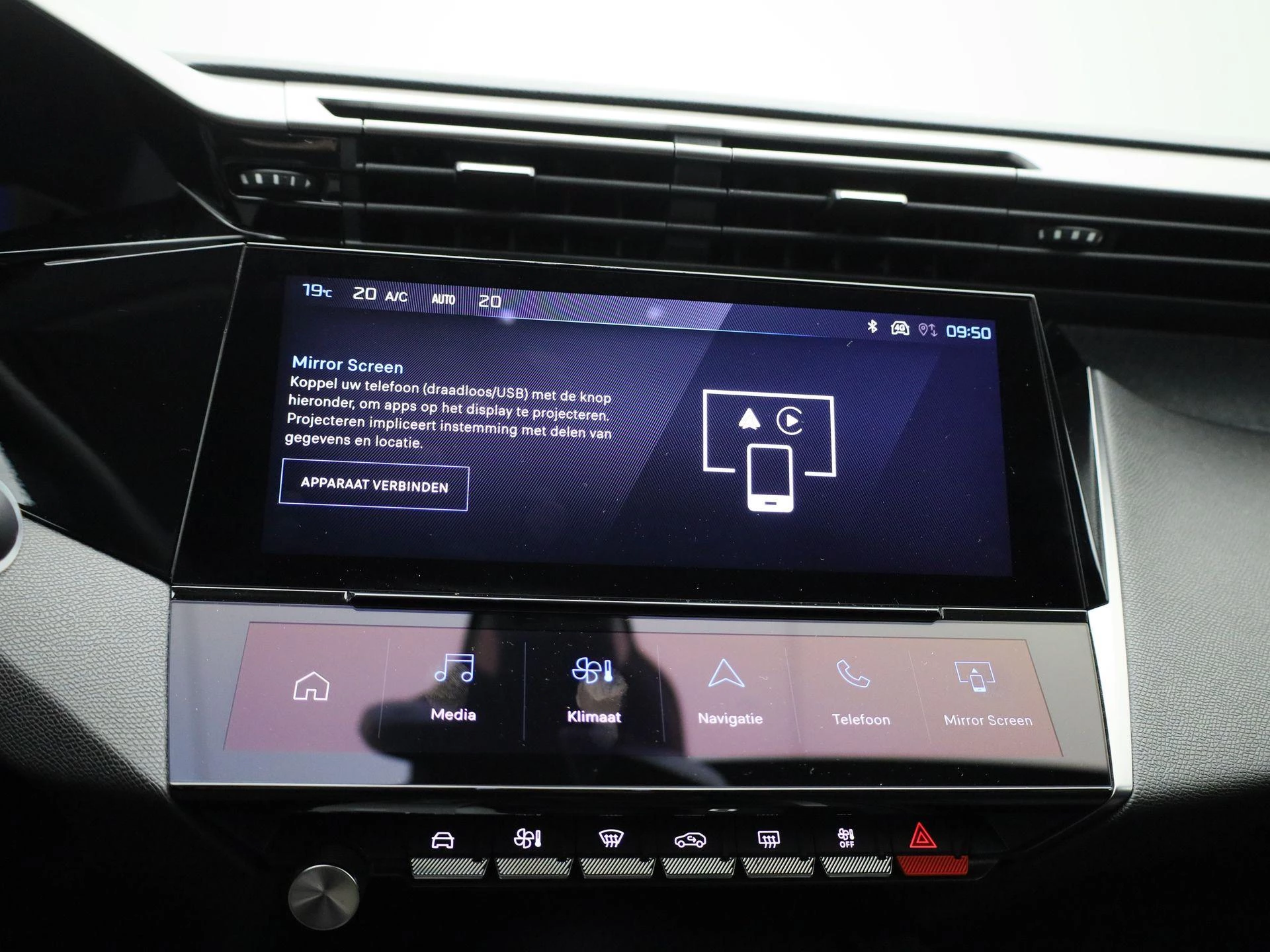 Peugeot-308-image-21