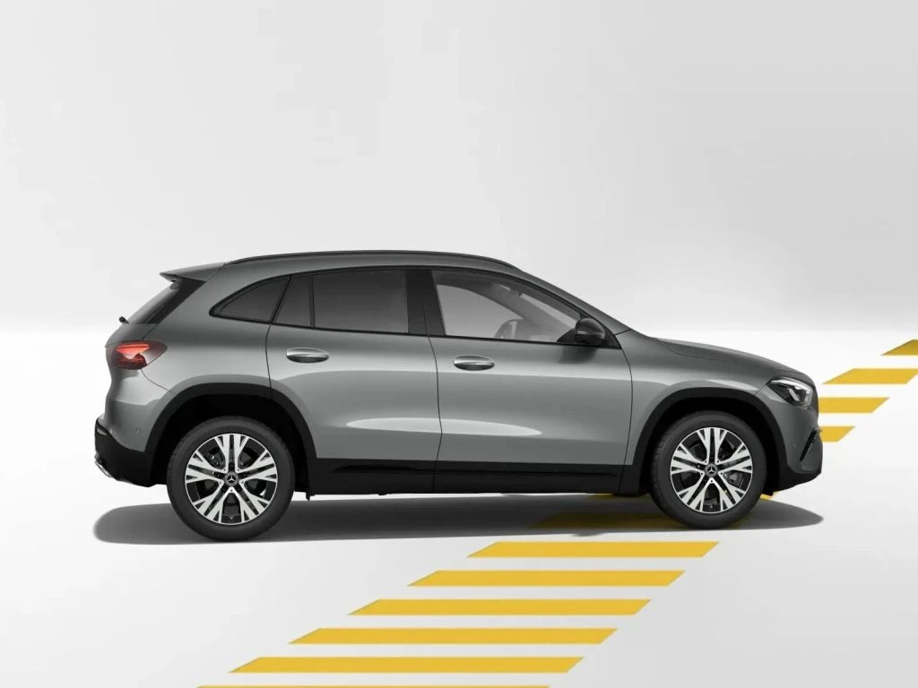 Mercedes-Benz-GLA 200 d-image-7