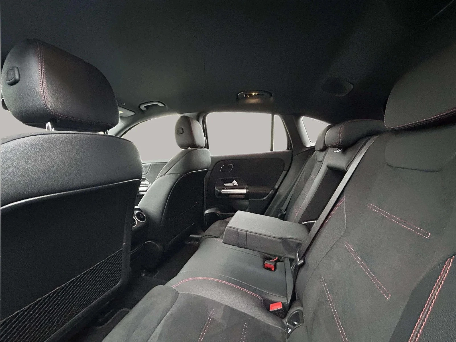 Mercedes-Benz-EQA-image-14