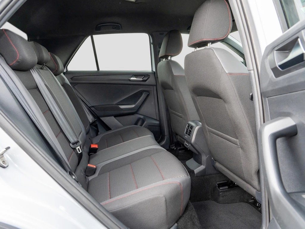 Volkswagen T-Roc 1.5 TSI DSG Sport *Navi*AHK*Kessy*ACC*PDC*Climatronic*Sitzhzg*